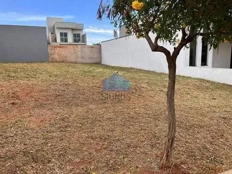 Terreno em condomínio fechado - Paulínia Com projeto aprovado