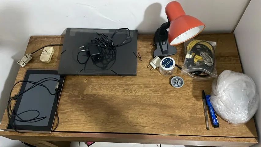 Escrivaninha simples - Foto 2