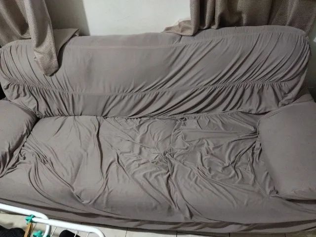 Cama box +sofá dois e três lugares64728971410433120