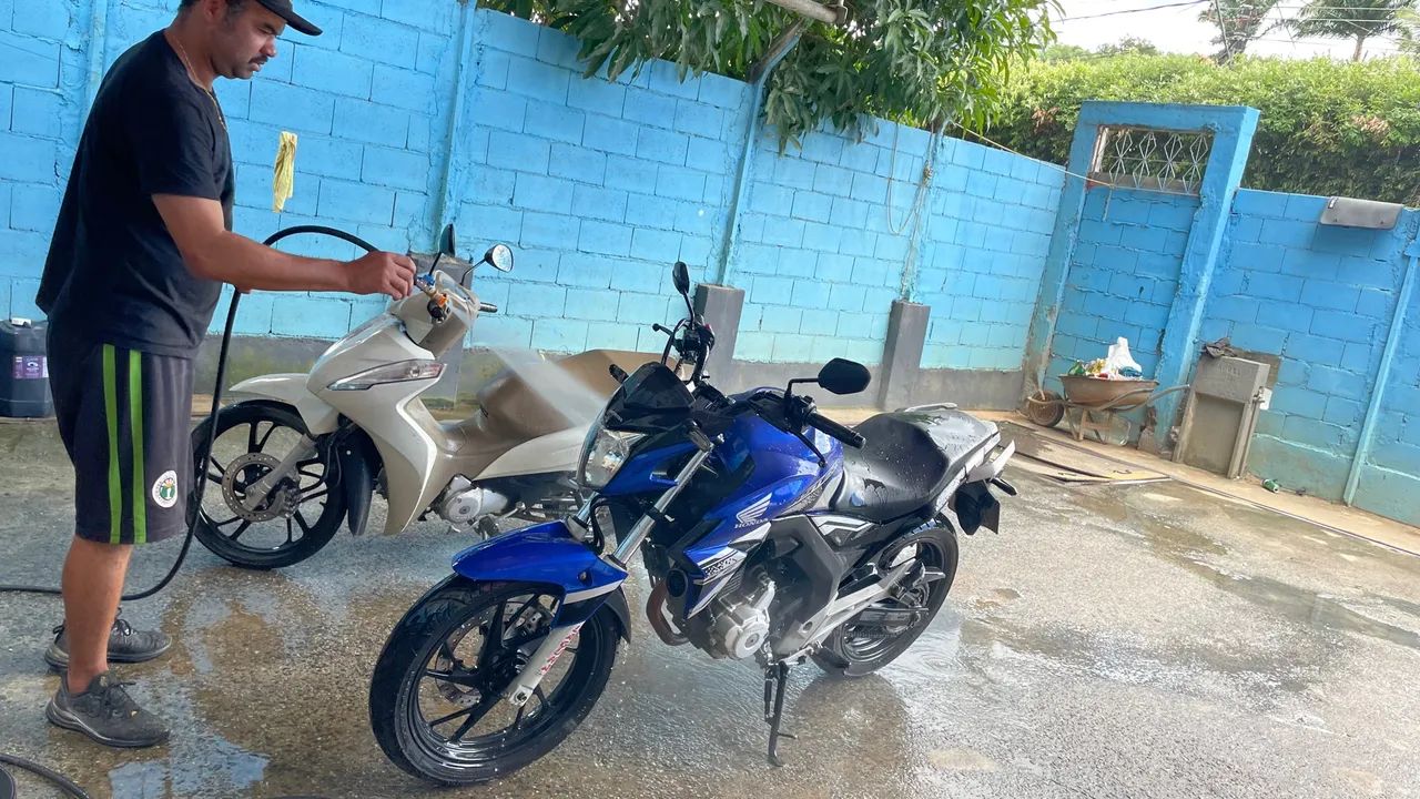 CB 250 Twister  - Foto 3