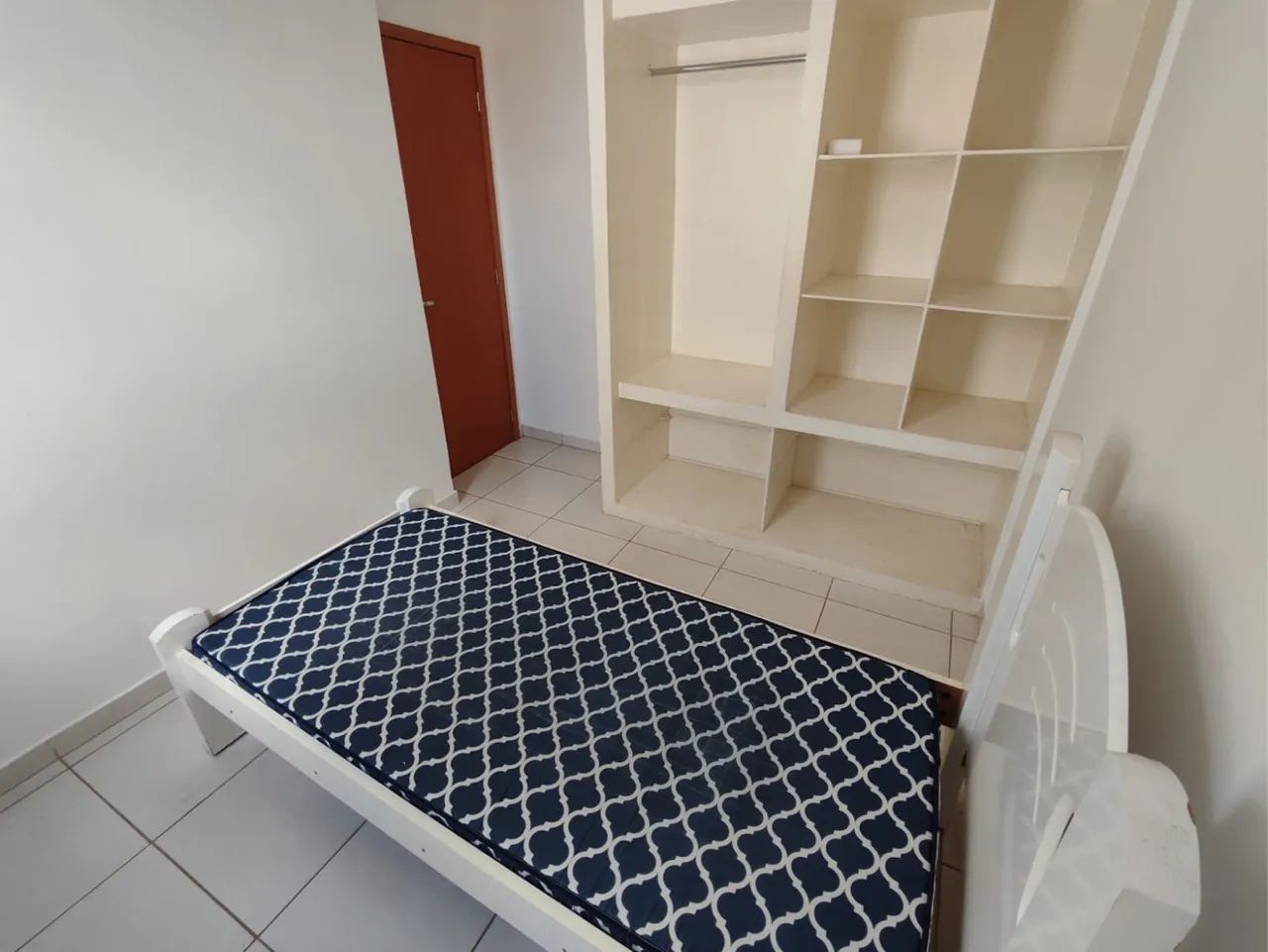 cama de solteiro adulto branca - Foto 2