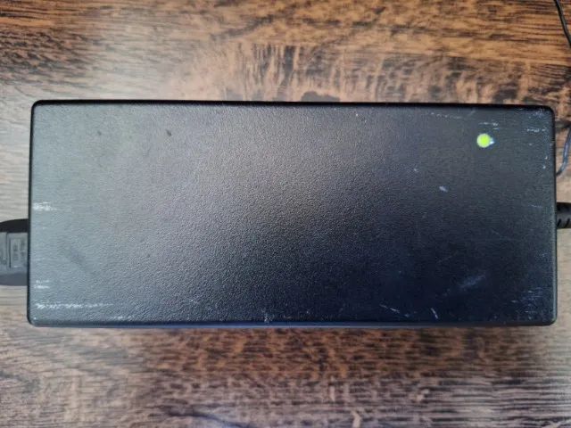 fonte delta eletronics notebook - Foto 2