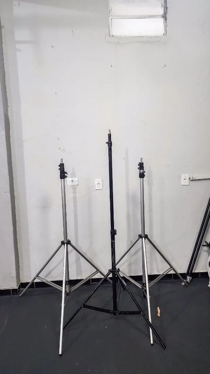 Tripés  de iluminação - Combo de vários tripés
