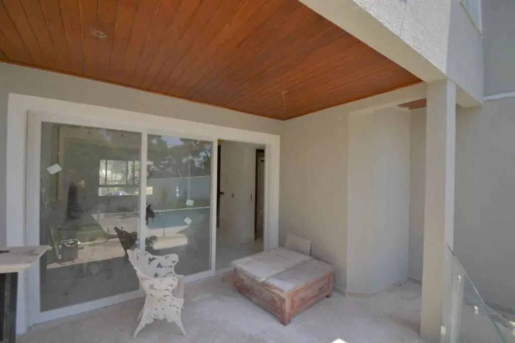 Casa à venda e para alugar em Santana de Parnaíba, Alphaville, com 3 suítes, com 351.45 m² - Foto 11