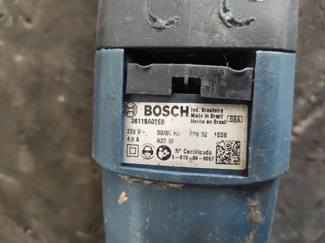 Martelo Perfurador Bosch GBH 2-24 D. - Foto 2