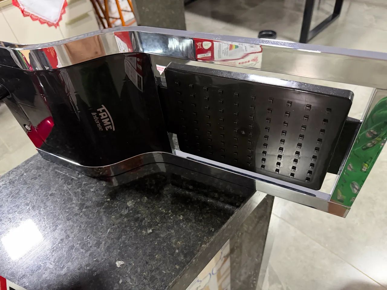 Chuveiro/Ducha eletrônica Intense 6500w (Novo)  - Foto 2