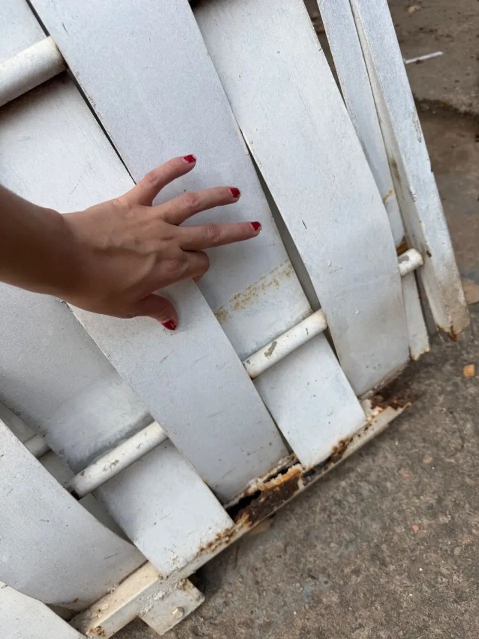 Conjunto de portões e grade - Foto 2