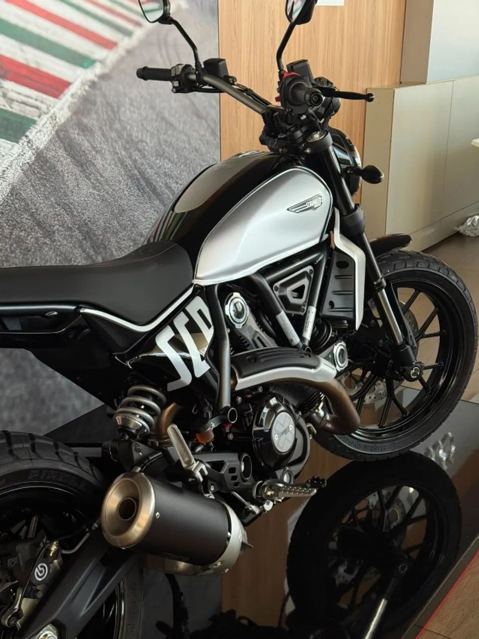 Ducati Scrambler 800cc - Foto 3