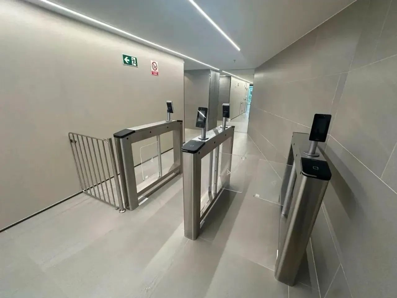ARYA TOWER | SALA COMERCIAL | 31m² - Foto 4