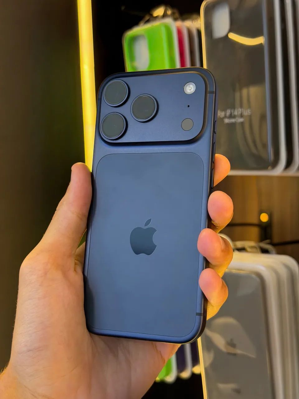 iPhone 17 pro Max 256gb azul loja física 