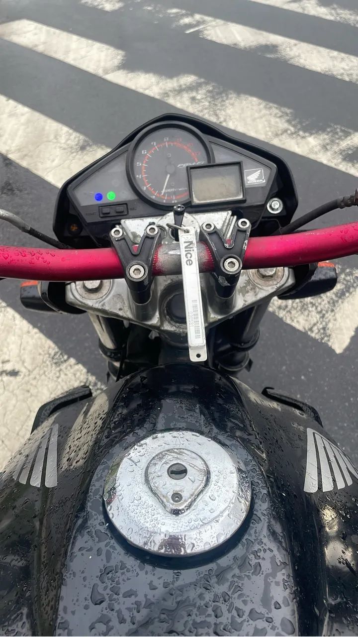 Vendo CB300r 2013 - Foto 3