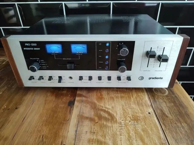 Amplificador Gradiente Pro 1200