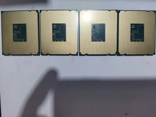 Processador Intel Xeon E5-2630 v3 - 8 Núcleos / 16 Threads - Foto 3
