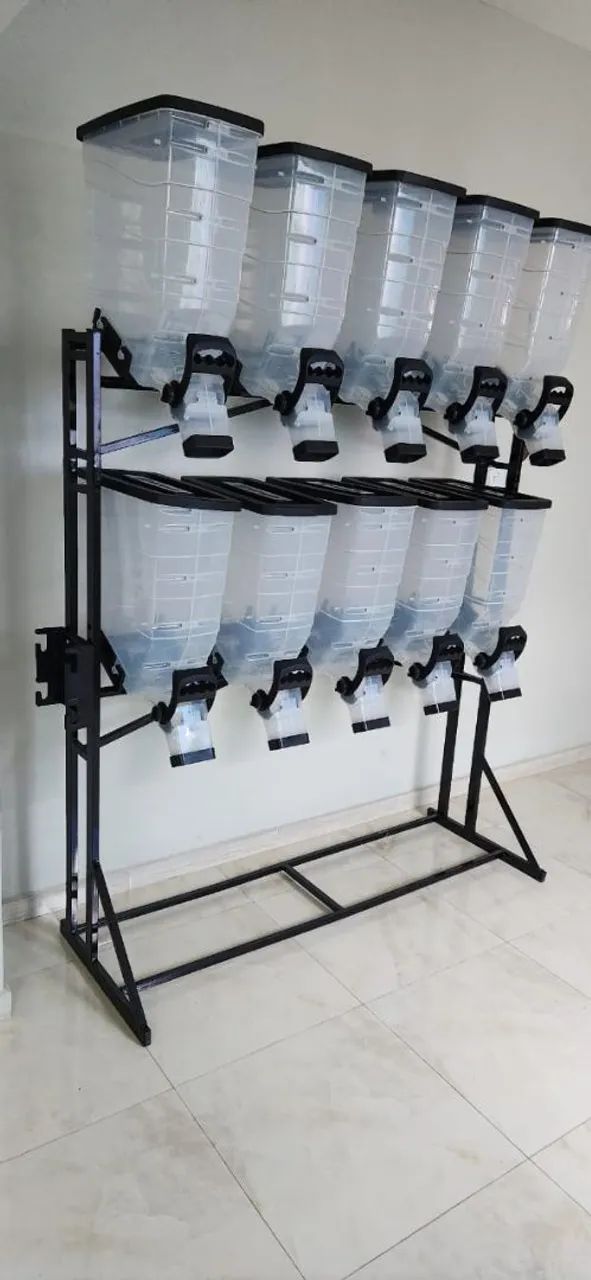 Expulsitor dispense rações 