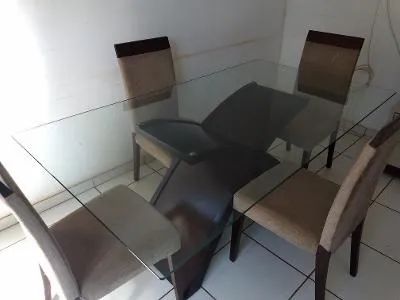 Mesa de Vidro com Pés de Madeira - Foto 3