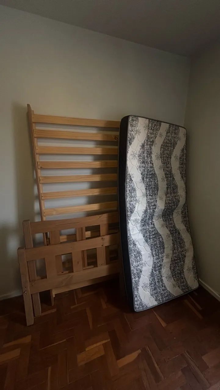 Cama de solteiro com colchão - Foto 3