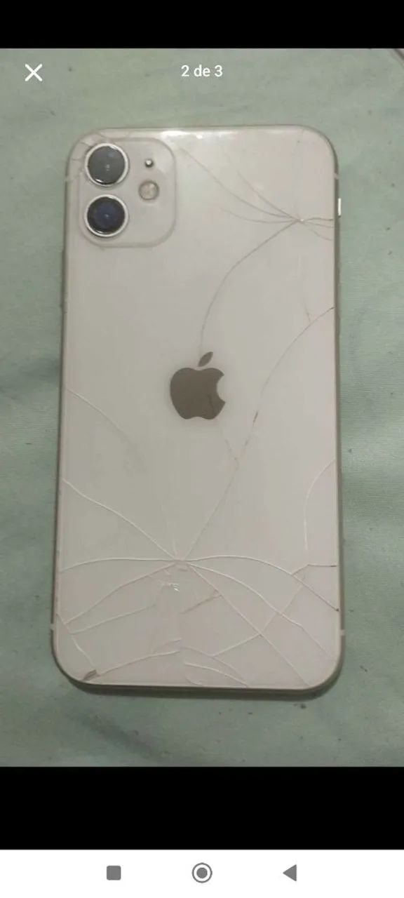 iPhone 11 Usado (128GB, 4GB RAM) - Foto 2