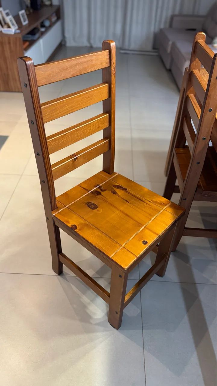 Conjunto Mesa e Cadeiras - Foto 4