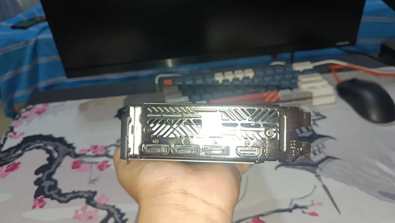 RTX 5060 - Foto 3