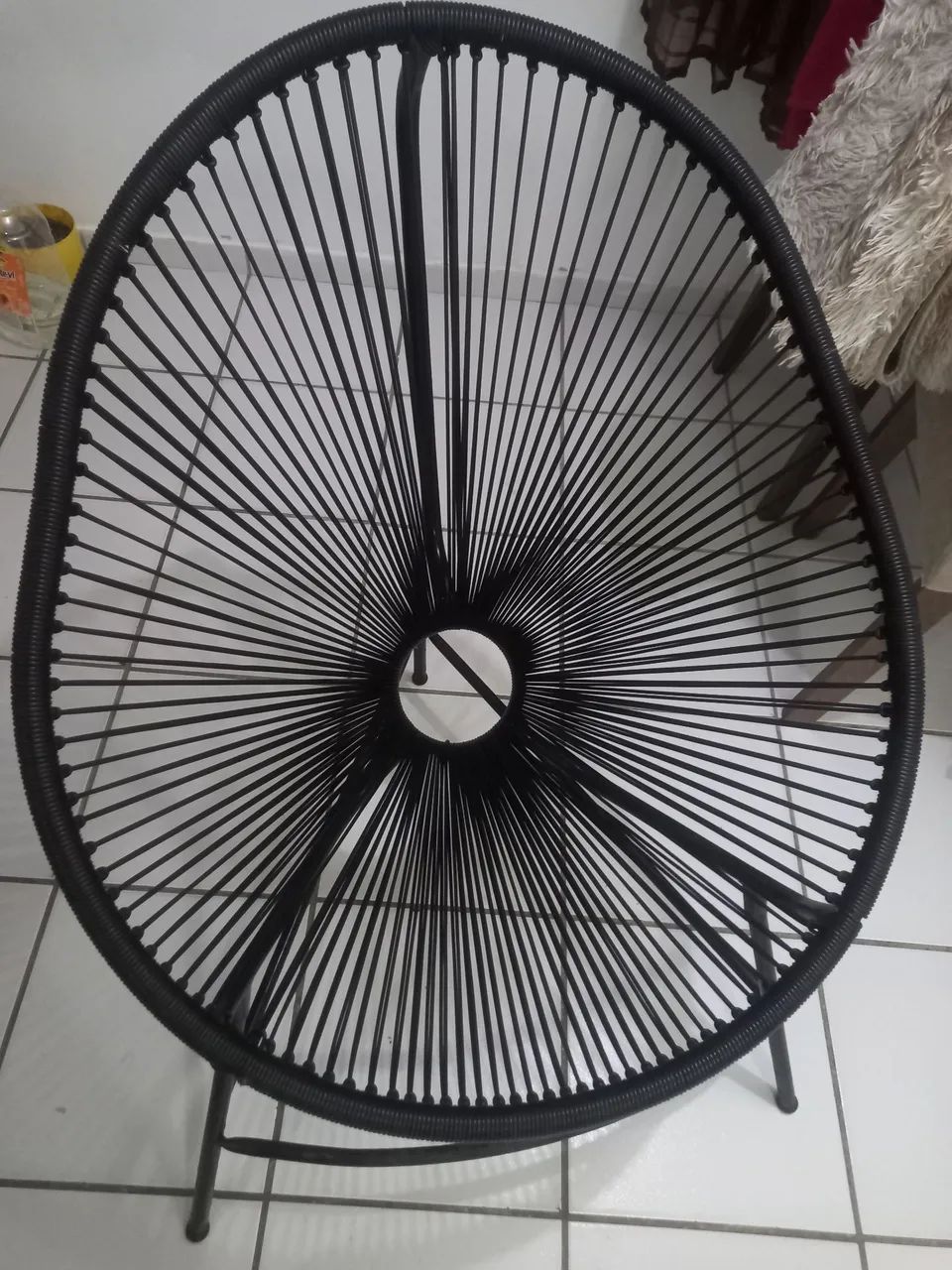 Vende-se essa cadeira belíssima!!