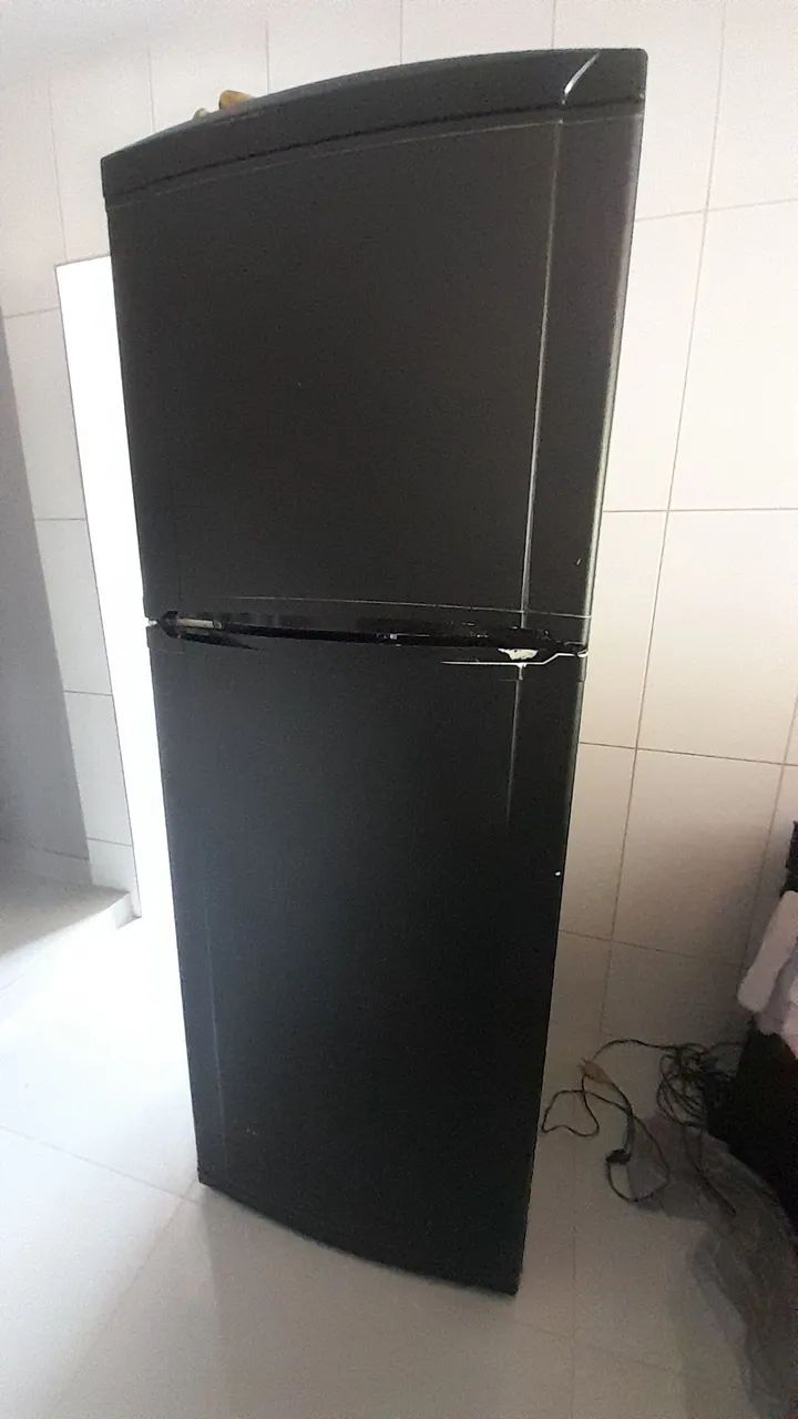 Geladeira continental 