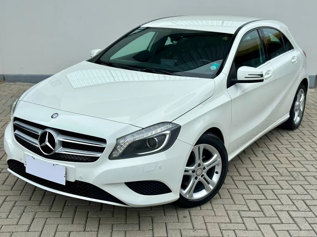 Mercedes-Benz Classe A 200 1.6 TB 16V Style 156cv Aut. 2014