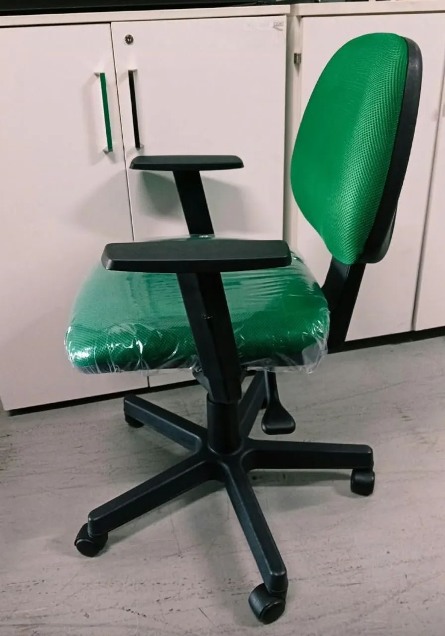 Cadeira de Escritório Modelo Executivo Flexform  - Foto 3
