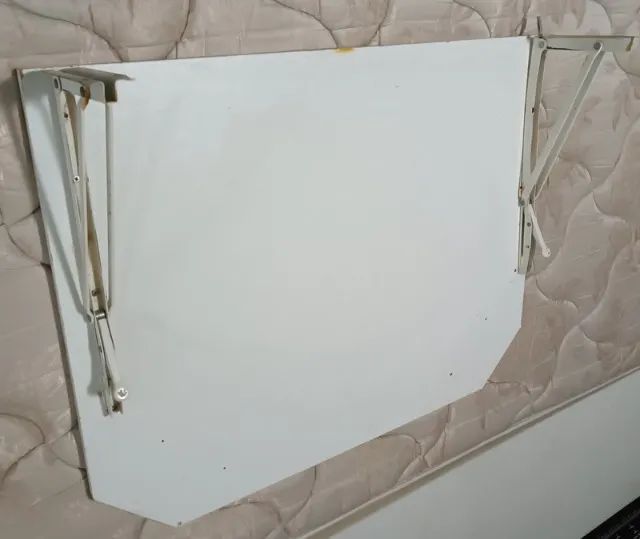 Mesa de parede64985890279555123