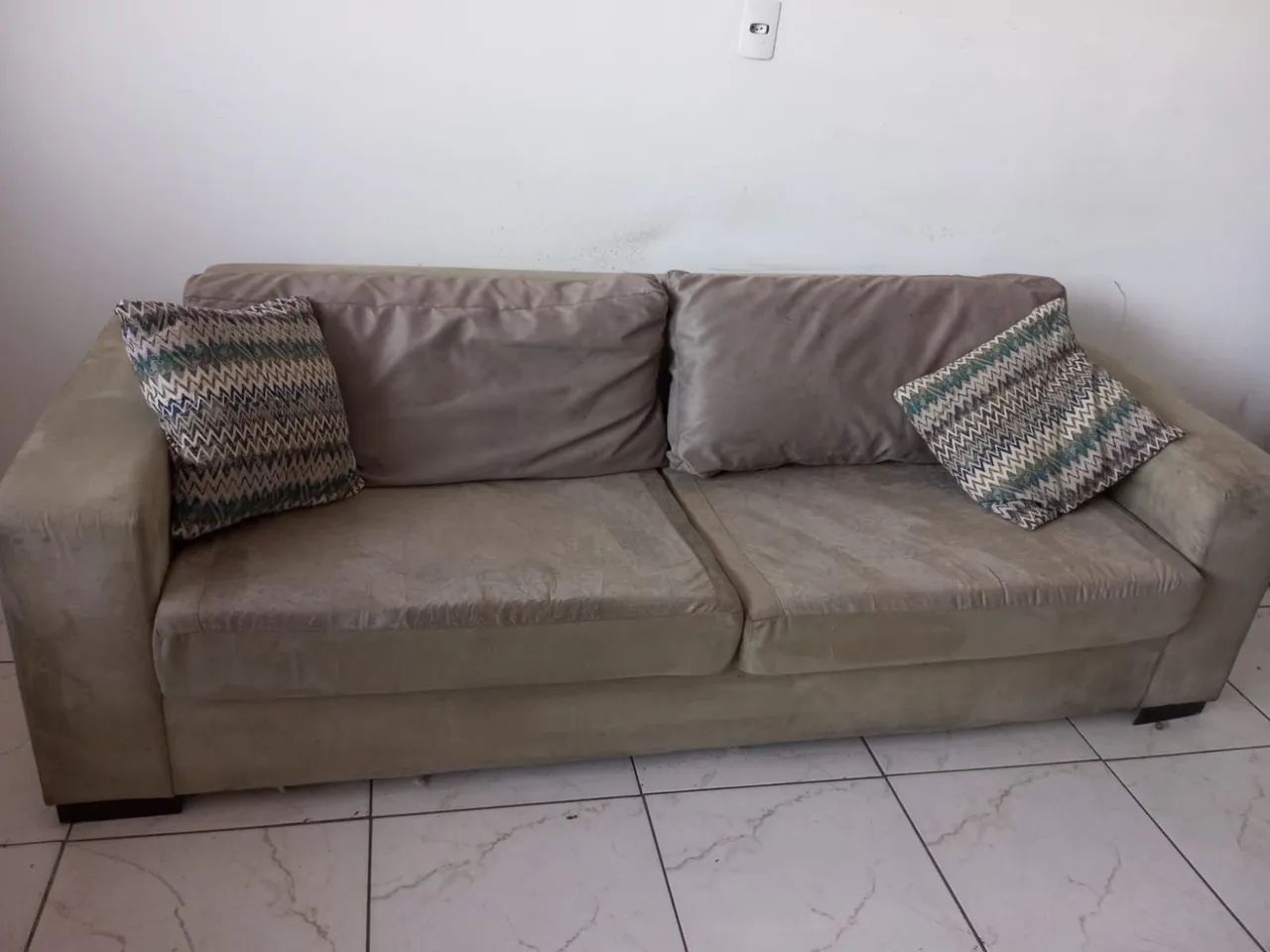 Sofá espaçoso  - Foto 2