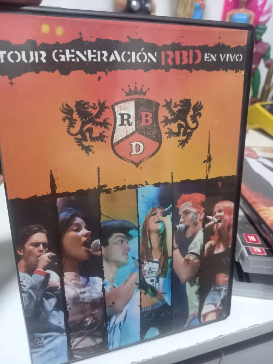 DVD REBELDES TOUR GENERACION EN VIVO