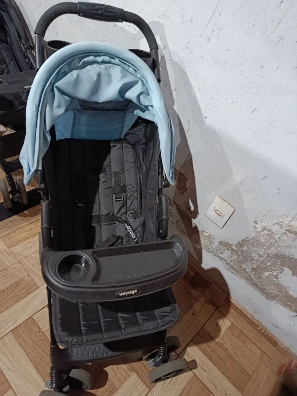 carrinho de bebê 