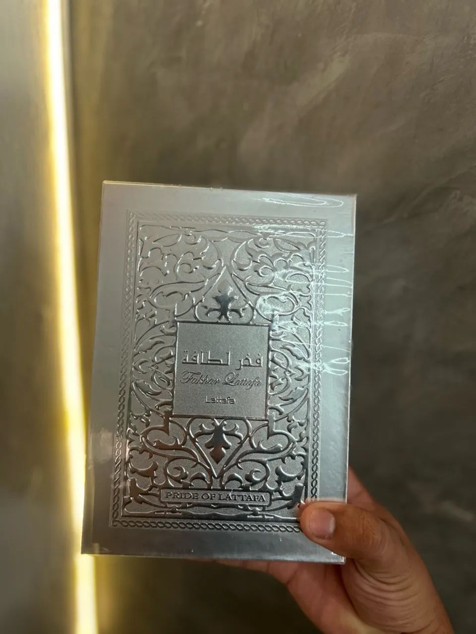 Perfume árabe FAKHAR PRATA - Foto 3