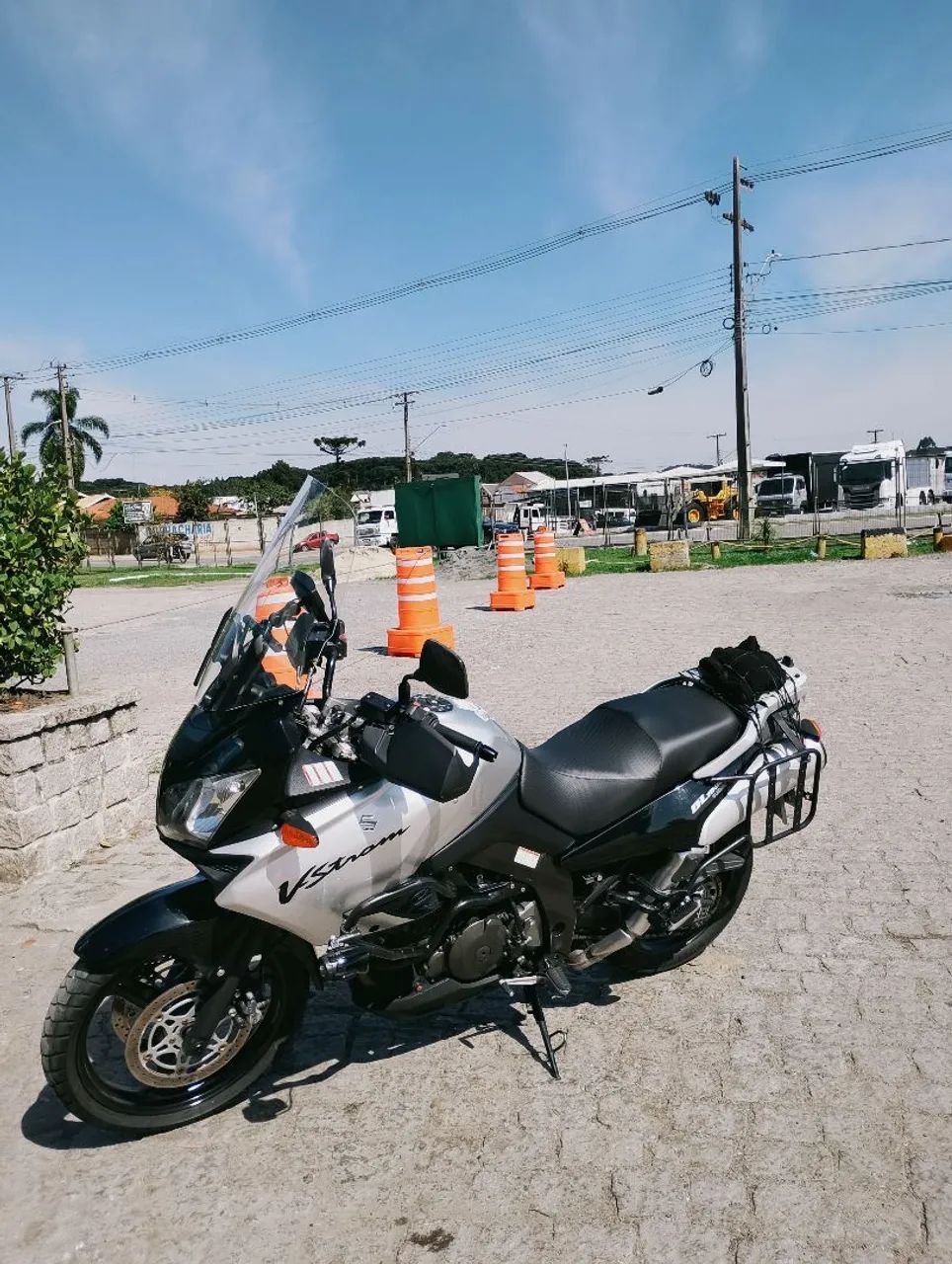V strom Dl1000 