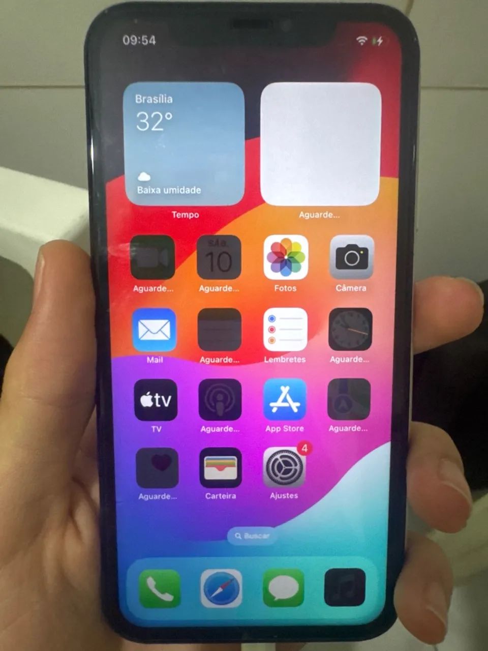 iPhone 11 funcionando tudo 