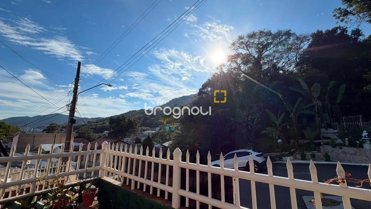 Casa 2 dormitórios (1 suite) com vaga de garagem no bairro Monte Verde - Florianópolis - Foto 4