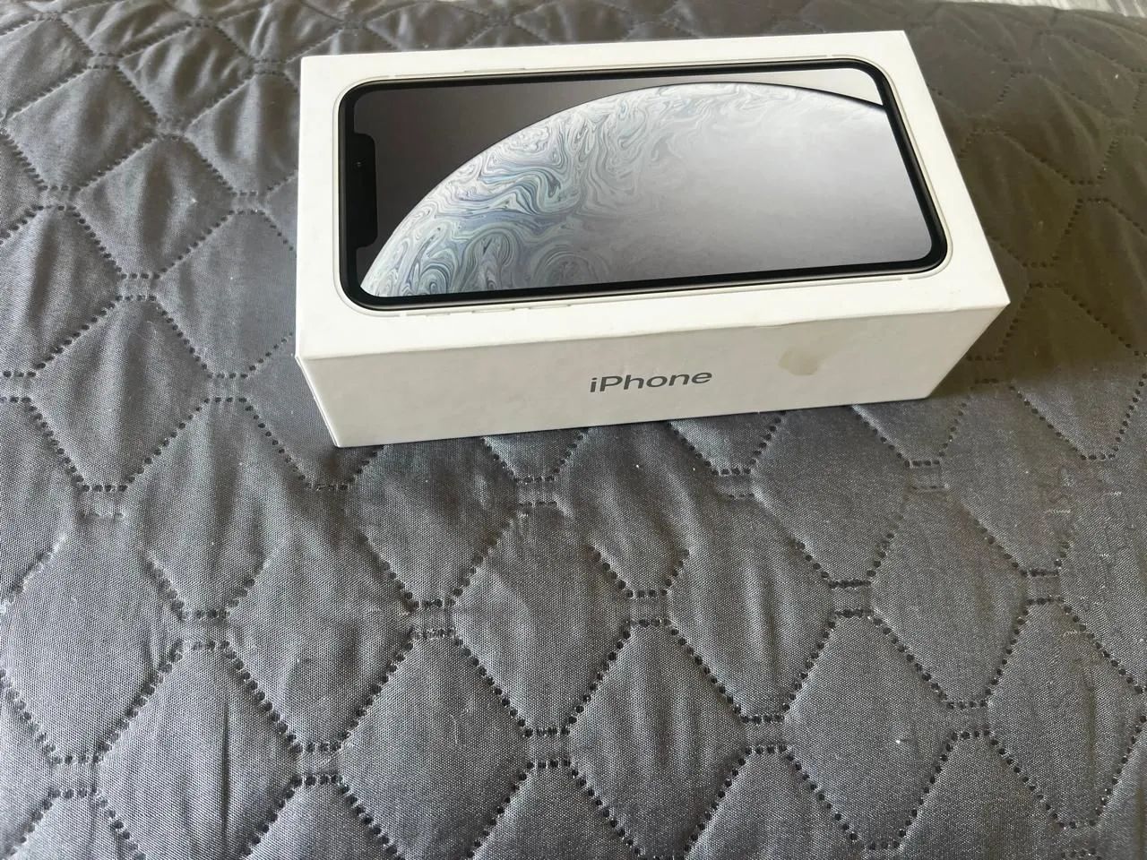 Vendo iPhone XR - Foto 4