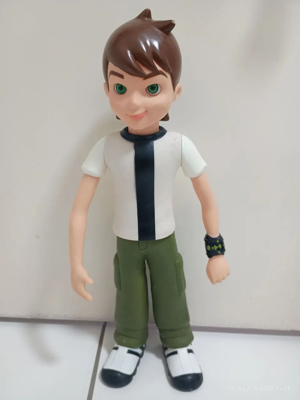 Boneco Ben 10 Vinil