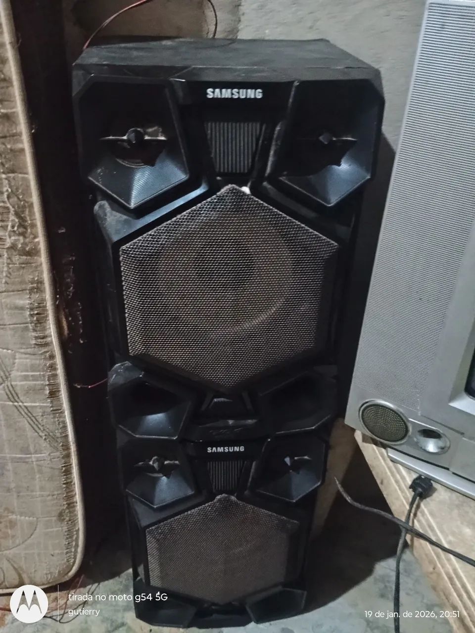 CAIXA DE SOM SAMSUNG 