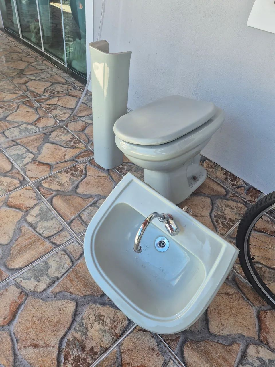 Vaso de banheiro e pia  - Foto 3