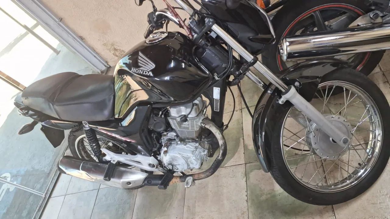 Moto usada em bom estado  - Foto 2