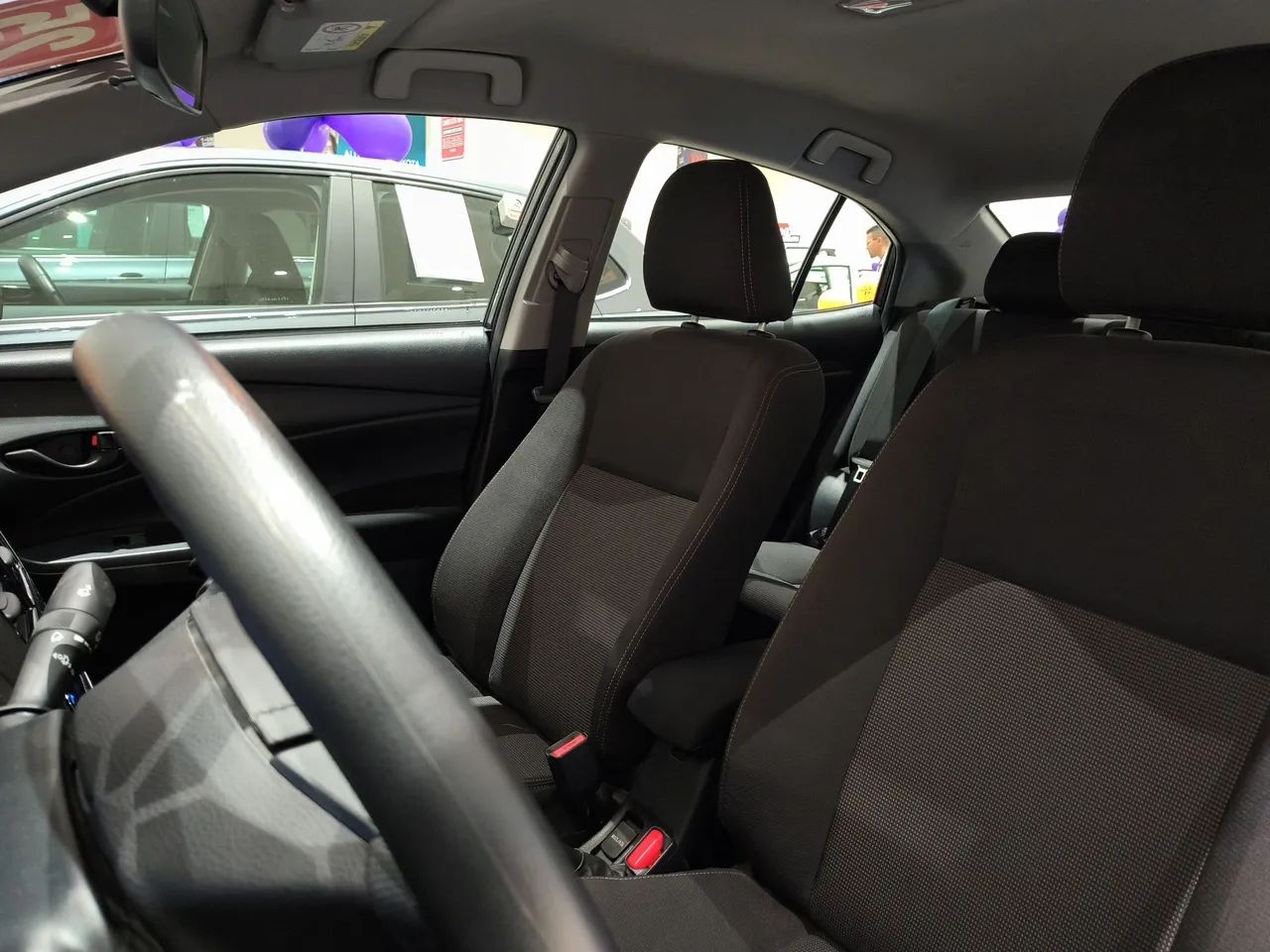 Toyota Yaris XL 1.5 Flex 16V 5p Aut., foto 12 de 13