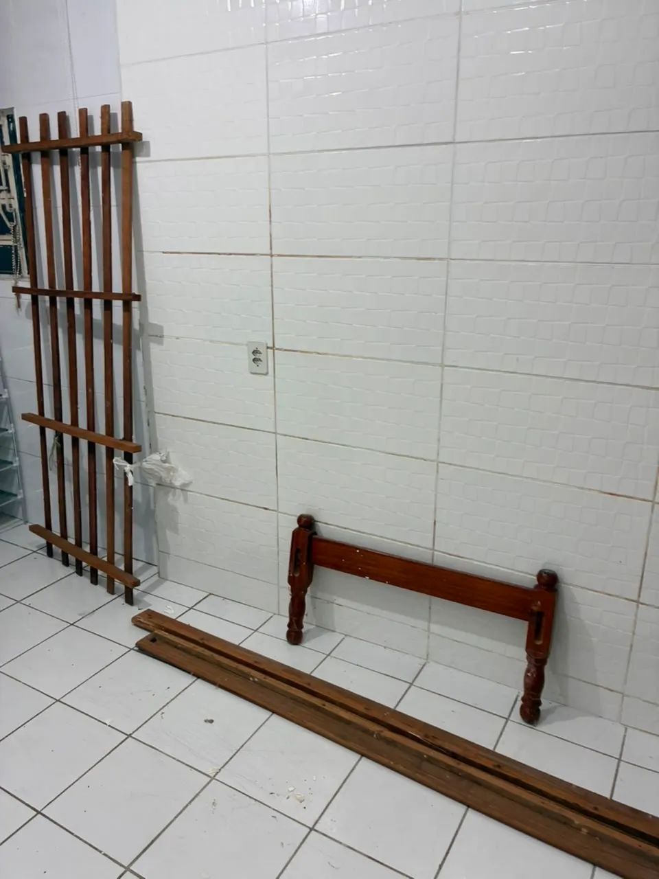 Cama madeira de solteiro  - Foto 2
