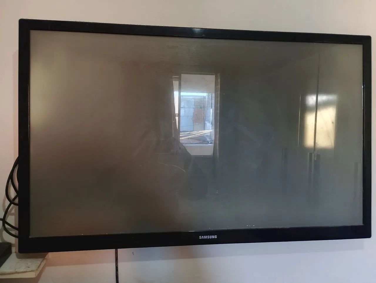 Tv antiga, 43 polegadas 