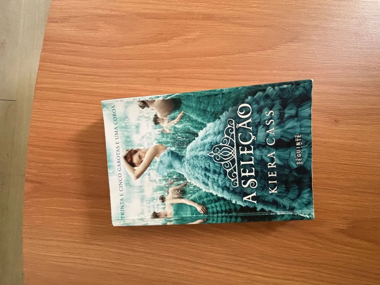 Livros de Romance e Fantasia - Foto 4
