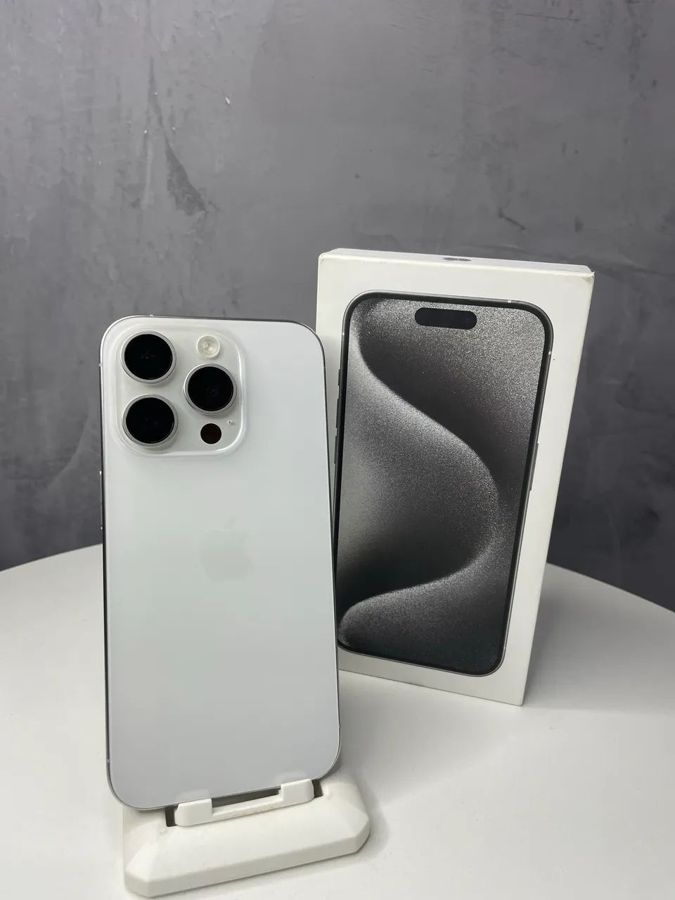 iPhone 15 PRO 256Gb / troco por iPhone 11 ou superior + volta
