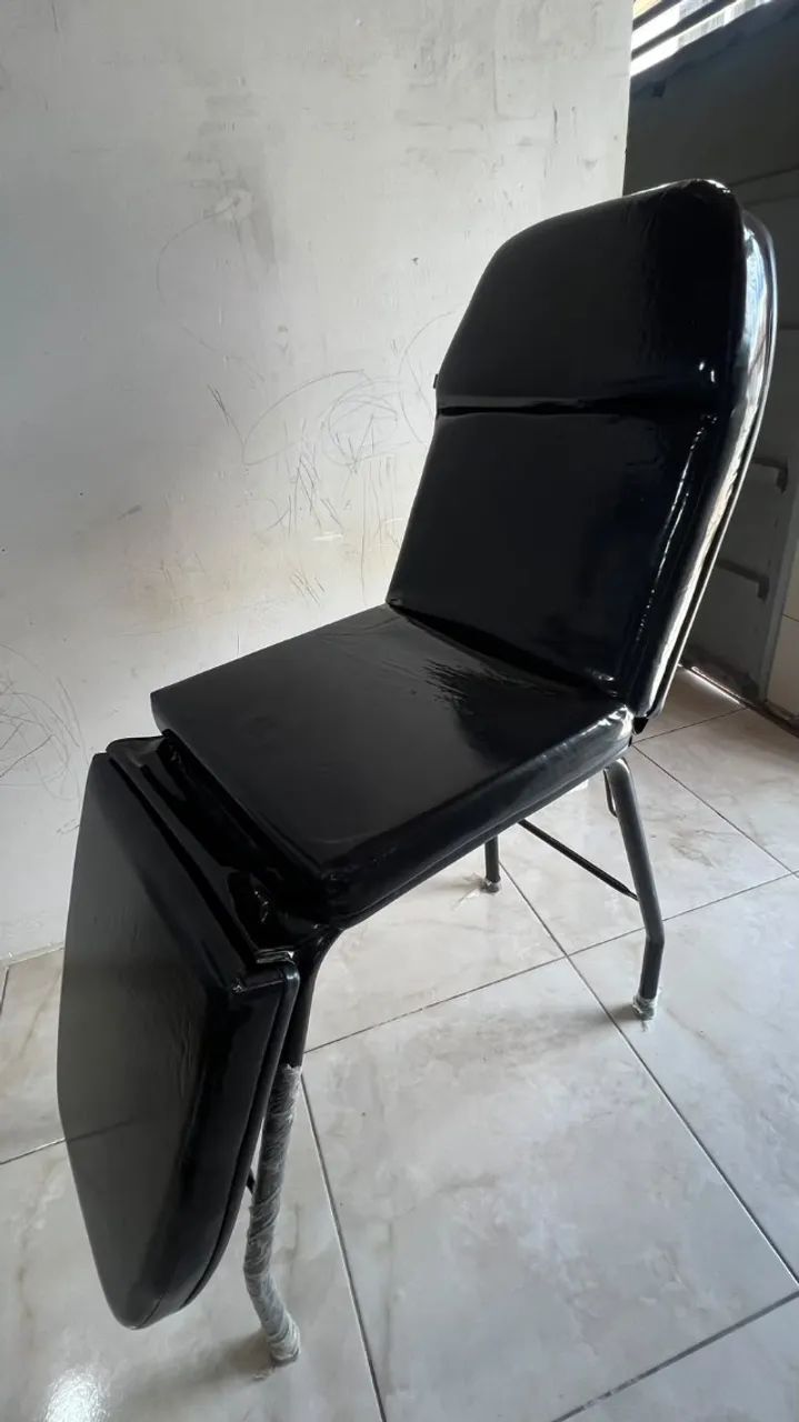 Vendo uma mesa bem conservada - Foto 4