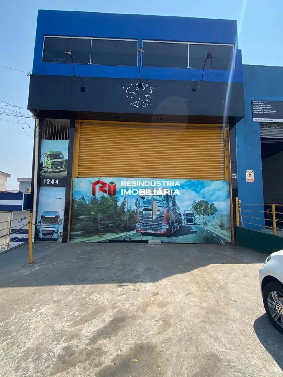 Galpão 360 metros e 9 kitnets para Venda em Barueri SP. - Foto 2