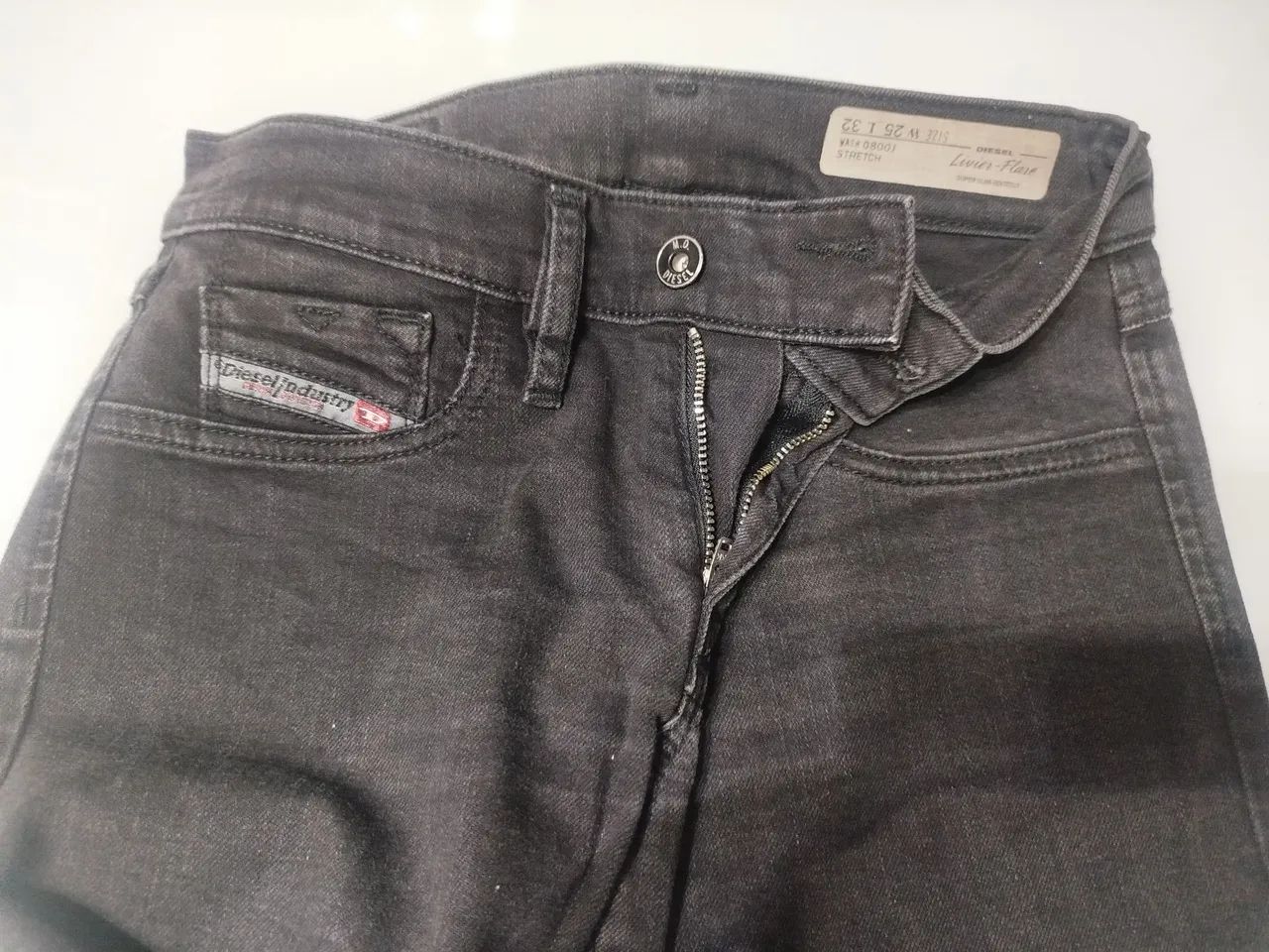 Calça jeans feminina da Marca Diesel original EUA  - Foto 3