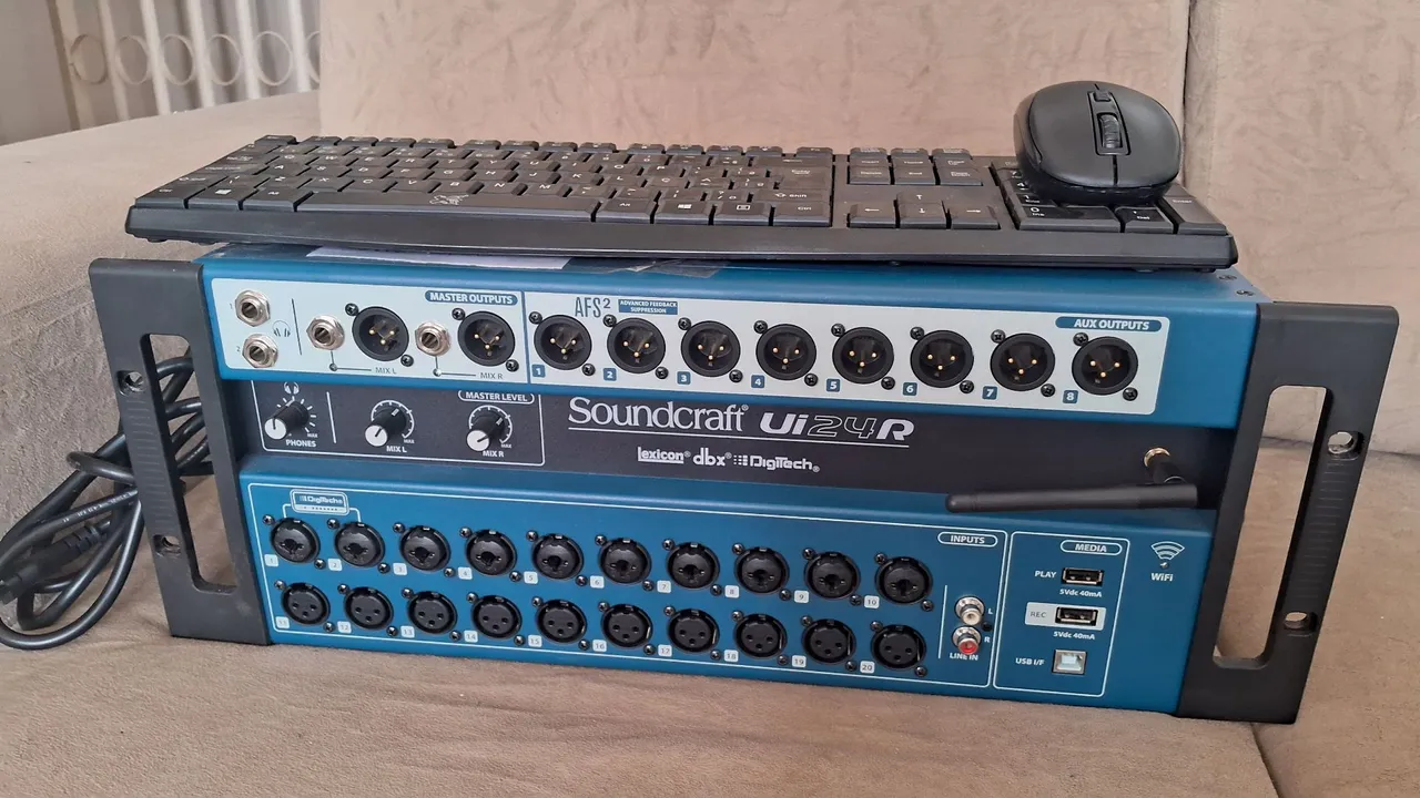 soundcraft ui24