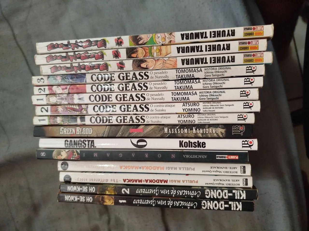 Vendo 15 Mangás - Foto 3